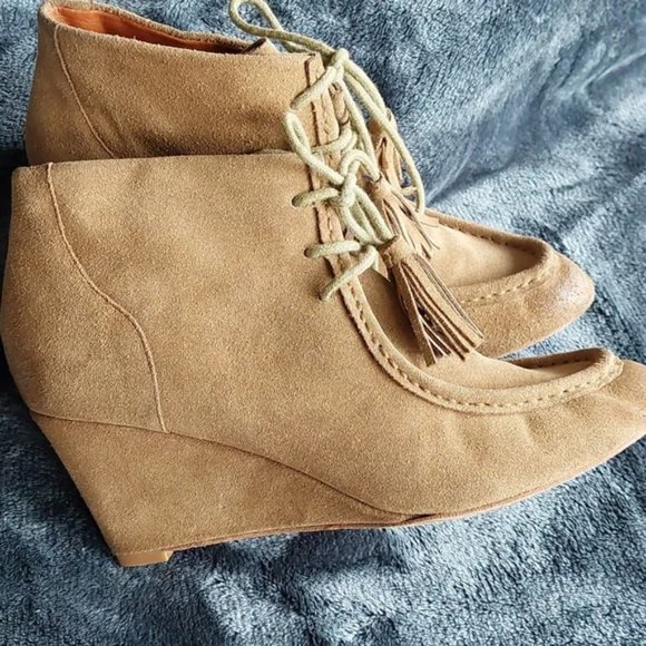 Rebecca Minkoff Suede Leather Tassel Ankle Wedge Booties, 8M - Picture 2 of 11